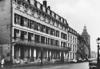 Voormalig klooster van de Zusters van het Arme Kind Jezus; Foto Foto