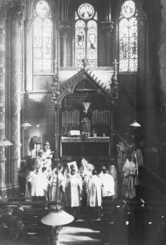 Seminaristen. Witte Donderdag in de kapel van het seminarie te Rijsenburg; Foto Foto