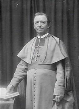 Zie: H.J. van Xanten, 'Katholieken, wat zijt gij toch een wonderlijk volk!', p. 201; Foto Foto