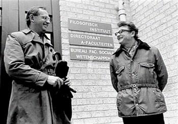 links Henk Struyker Boudier; Foto Foto