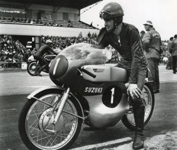 Mannen op motoren bij de TT in Assen; Foto Foto