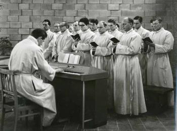 Koor van priesters; Foto Foto