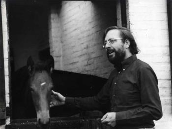 Portret van Lambert Tegenbosch bij zijn paard; Foto Foto