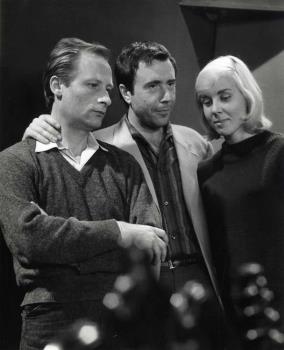 V.l.n.r.: Cor van Rijn als Tony, Paul Cammermans als Ernest en Liesbeth Struppert als Lora; Foto Foto