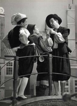 Leden van De Nieuwe Komedie; Foto Foto
