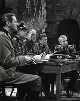 V.l.n.r.: A. van de Quarter, Ben Aerden, Wim van den Brink, Albert Abspoel en Barends; Foto Foto