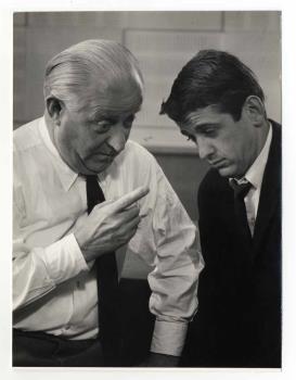 Johannes Antonius (Johan) Kaart en Manfred Marcel de Graaf tijdens AVRO televisietoneelspel 'Krik krak' op 9 november 1961; Foto Foto