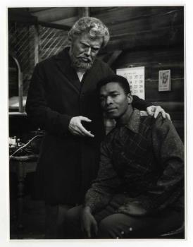 Helmuth Nicolaas Manfred (Bob) Goedhart links met Donald Towe Jones in het televisiespel 'Gallows Glorious', uitgezonden op 4 september 1960 door de NCRV.; Foto Foto