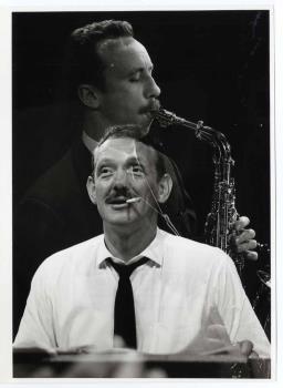 Mogelijk Dolf van der Linden; Foto Foto