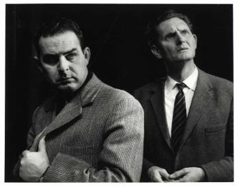 Egbert van Paridon links en Jan Cornelis (Jan) Hündling, vermoedelijk in een theaterstuk van toneelgroep Puck; Foto Foto