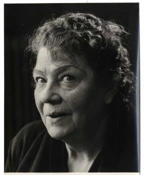 Portretfoto van Magda Janssens; Foto Foto