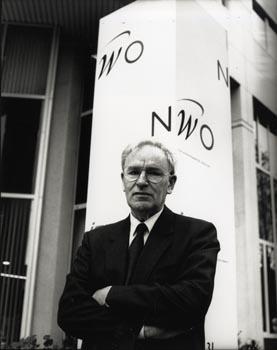 'Dr. J. Borgman, voorzitter Nederlandse Organisatie voor Wetenschappelijk Onderzoek NWO'.; Foto Foto